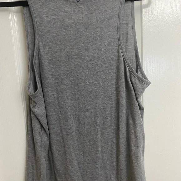 Hustle tank top - Picture 3 of 3